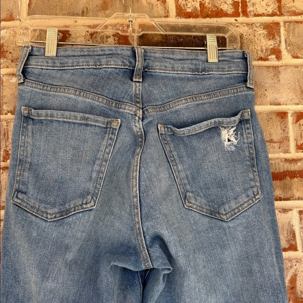 Old Navy Light Wash High Waisted Distressed O.G. Straight Jeans‎
